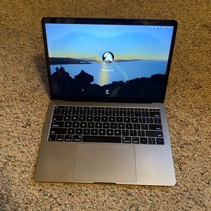 MacBook Pro 2017 13 inch
